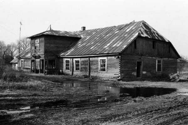 Nairių dvaro rūmai. Vido Dulkės nuotrauka, 9 dešimtmetis